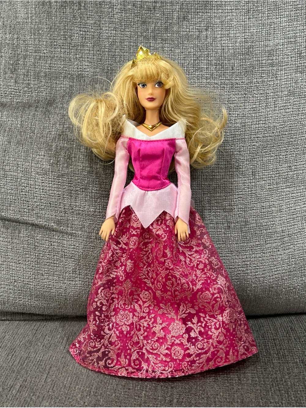 Disney Store Exclusive Princess Aurora Doll Sleeping Beauty Fashion Doll Glitter
